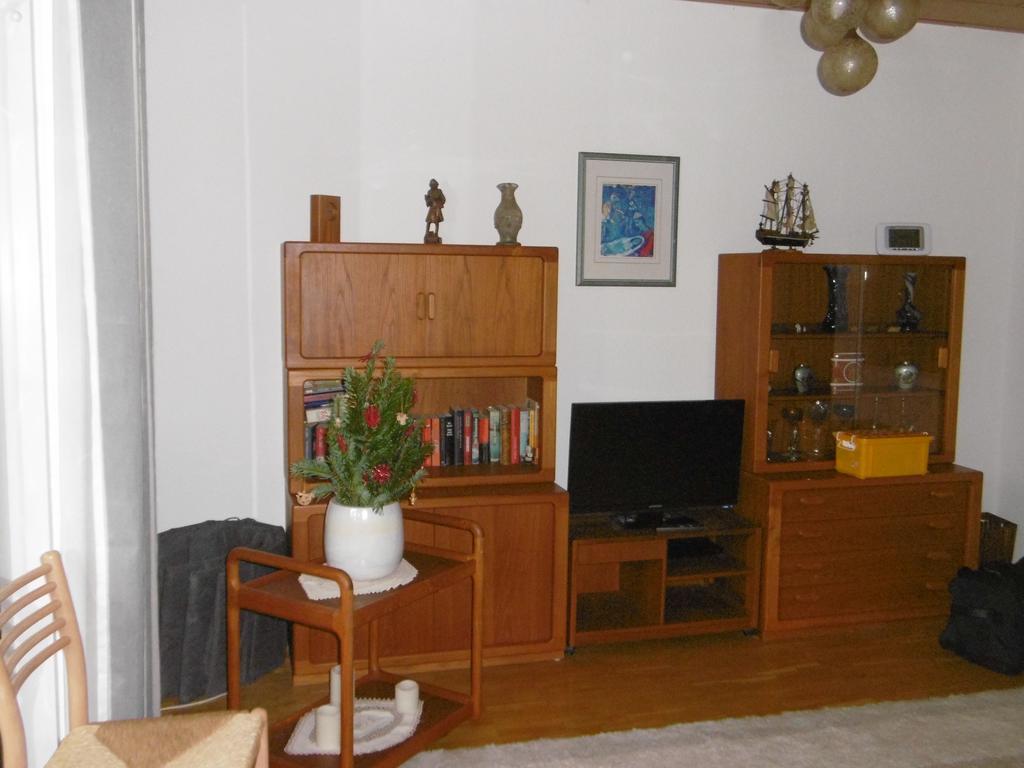 Apartamento Wotan Düsseldorf Exterior foto