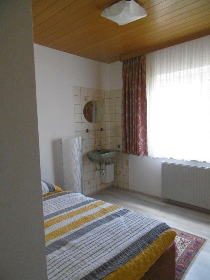Apartamento Wotan Düsseldorf Exterior foto